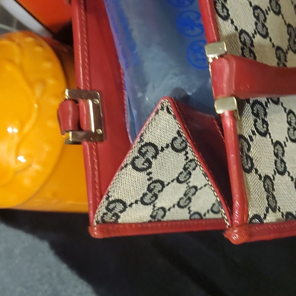Gucci Monogram Bag Red Trim Tote - Picture 14 of 17